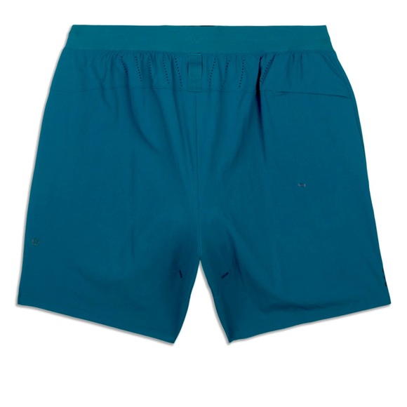 Lululemon men’s  license to train lined shorts medium size - Picture 2 of 14